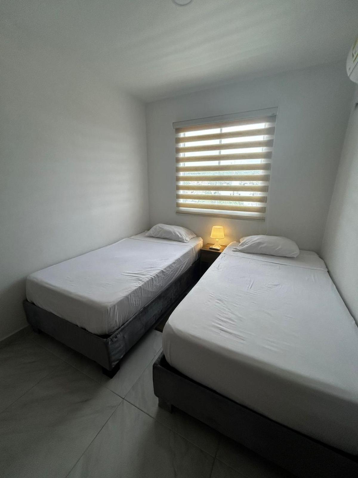 Apartamento Disfruta Cerca Al Mar: Piso 8 Con Dos *