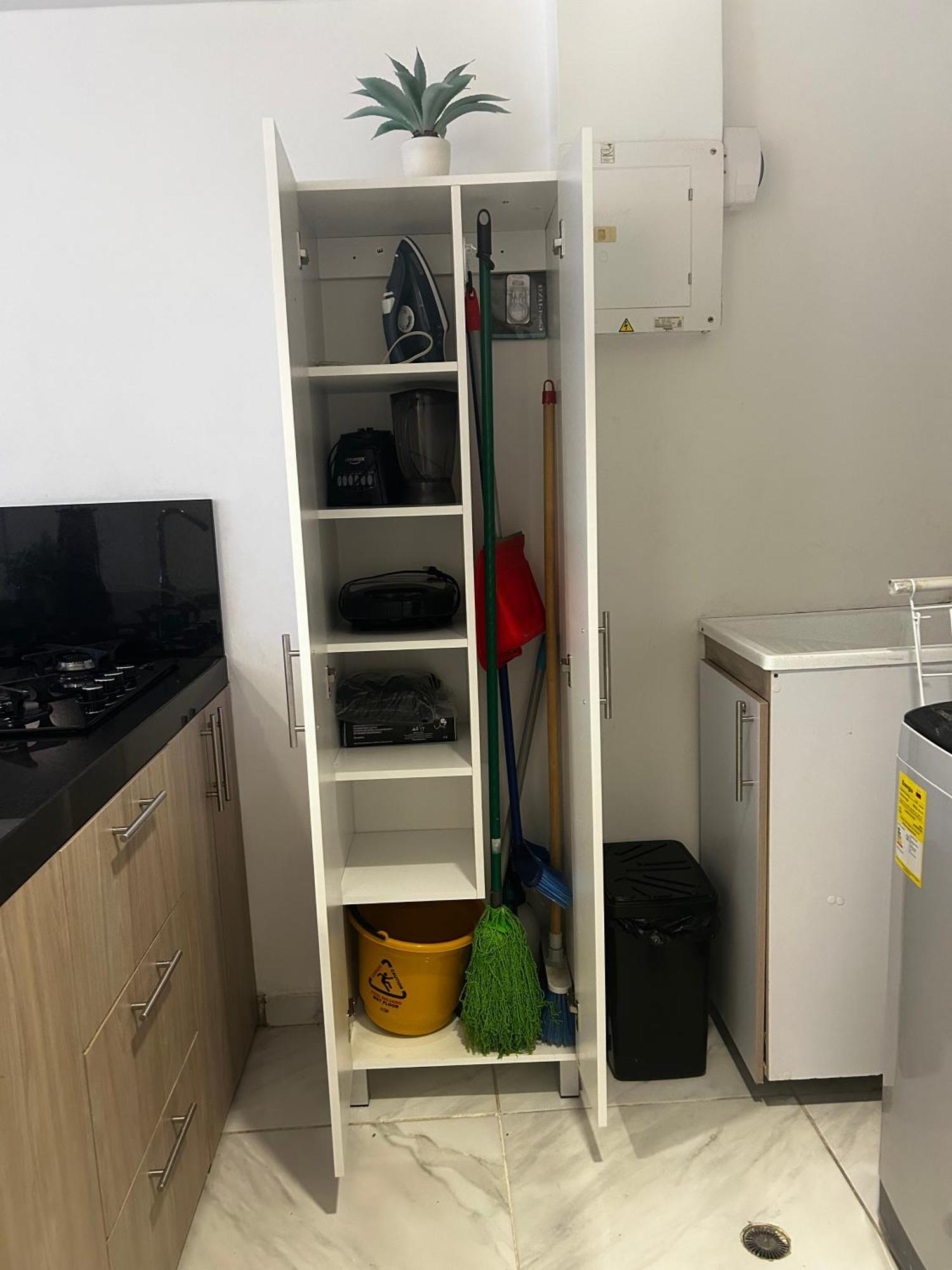 Disfruta Cerca Al Mar: Piso 8 Con Dos Apartamento Cartagena